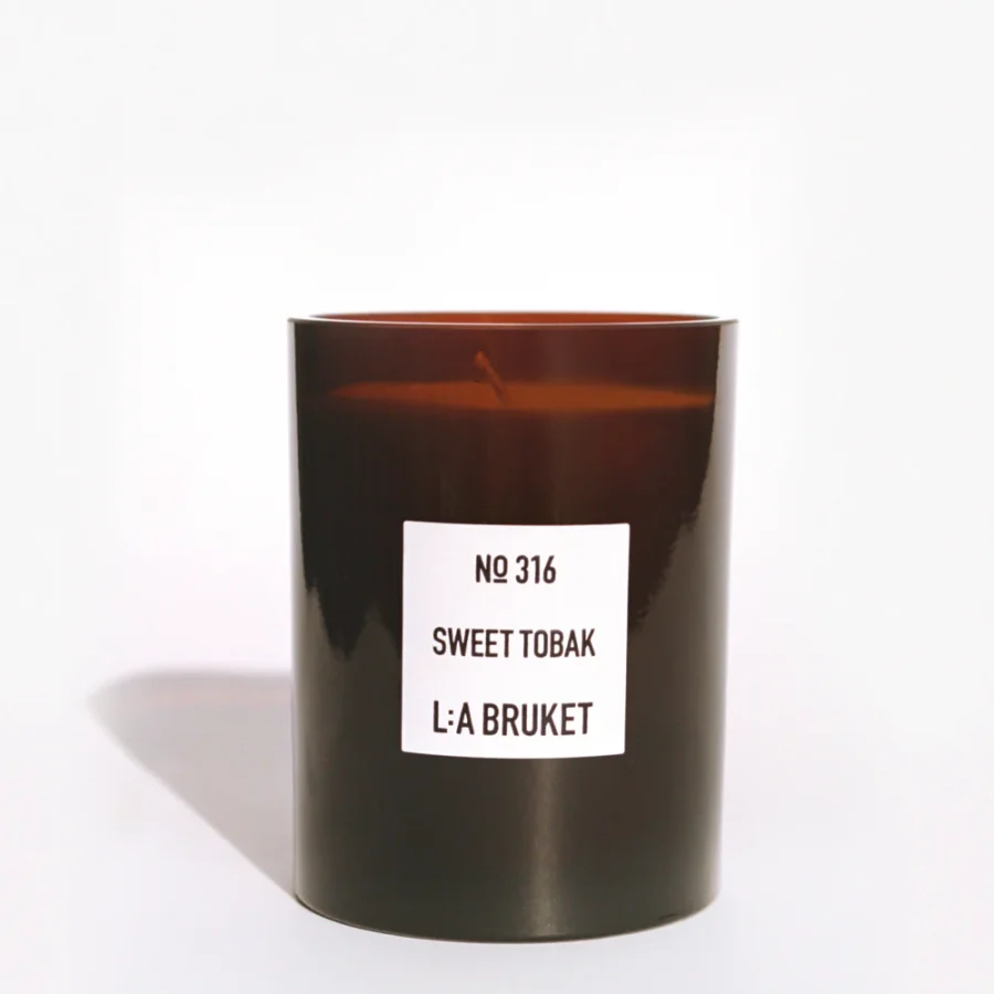 L:A Bruket - Doftljus Sweet Tobak 260 g