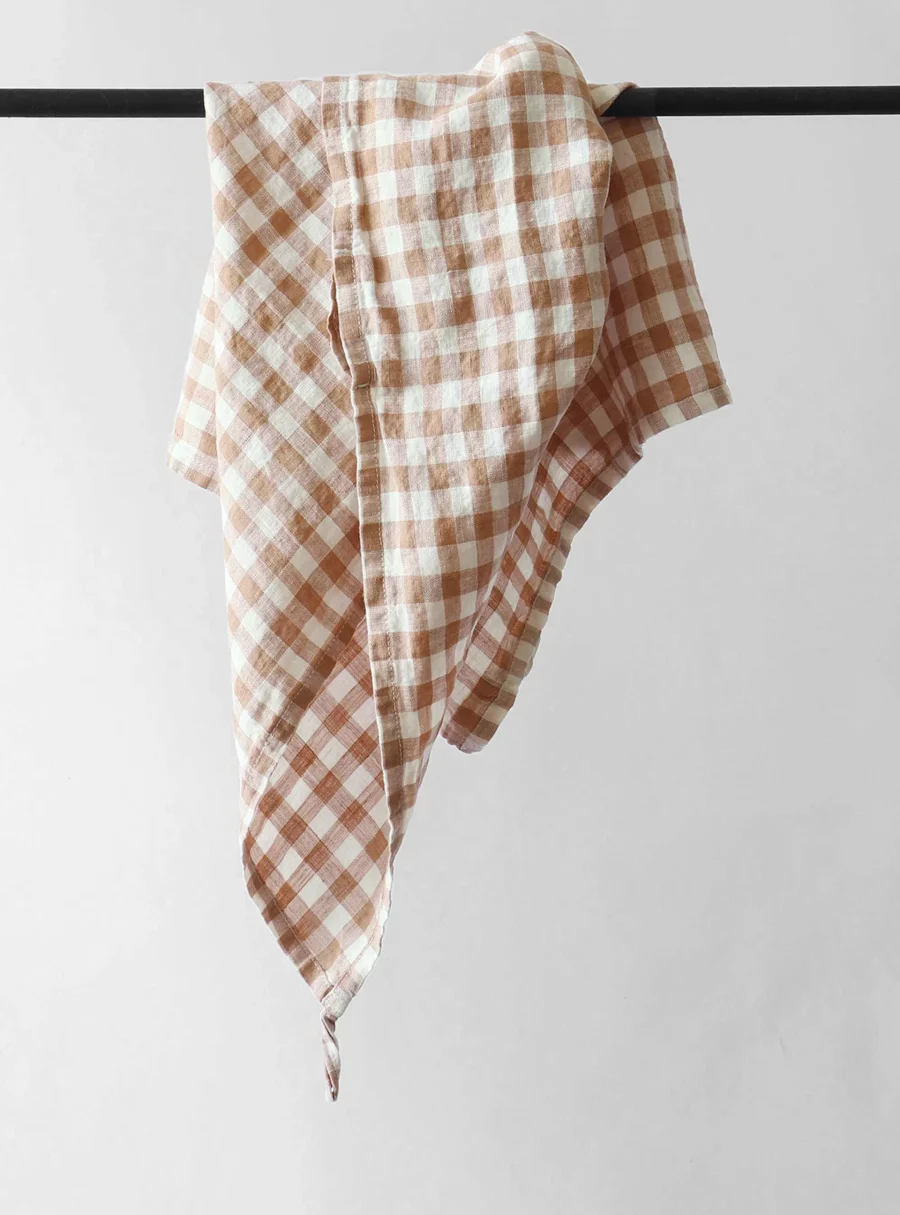 Tell me more - Kökshandduk Gingham Biscuit