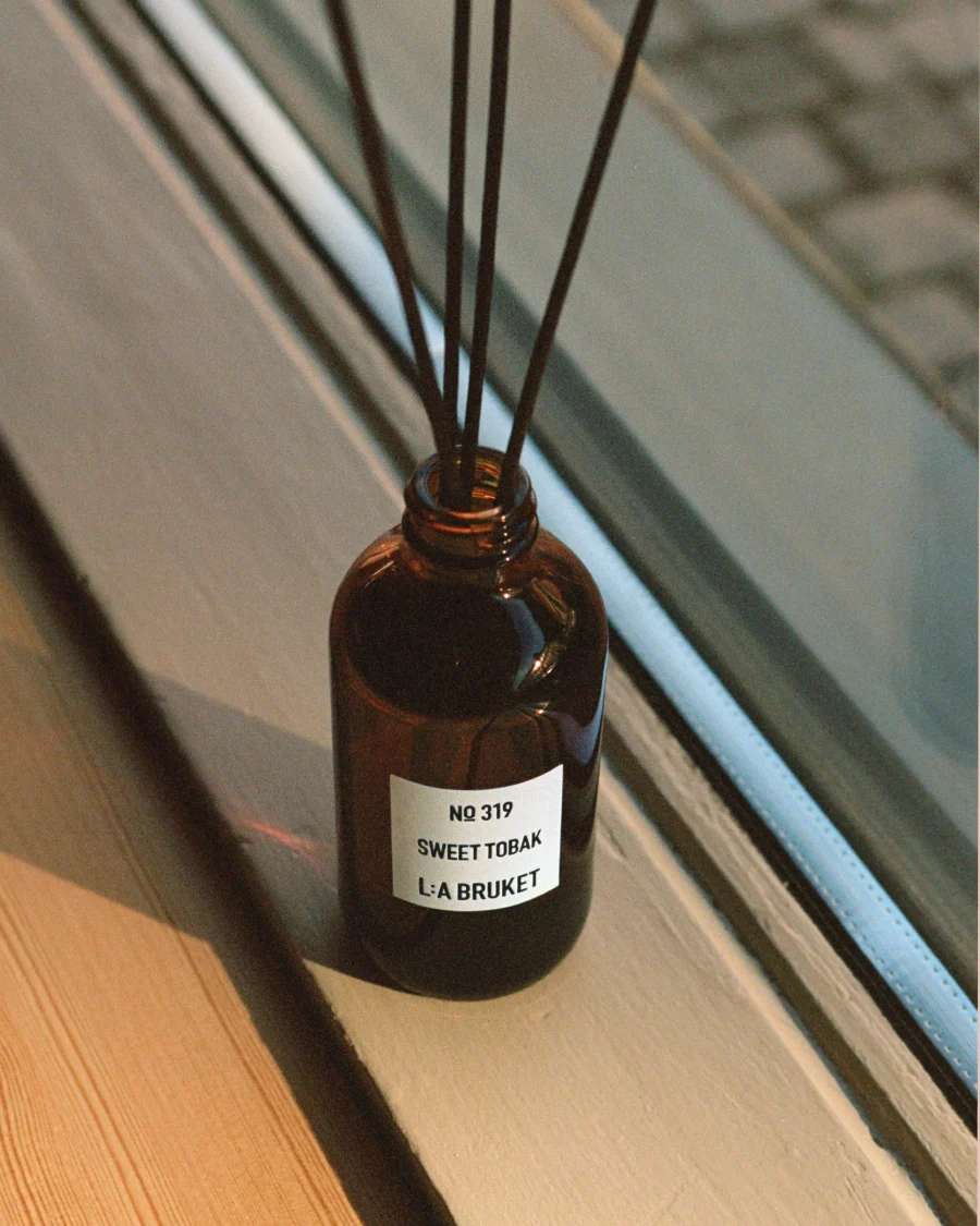 L:A Bruket - Room diffuser Sweet Tobak 200 ml