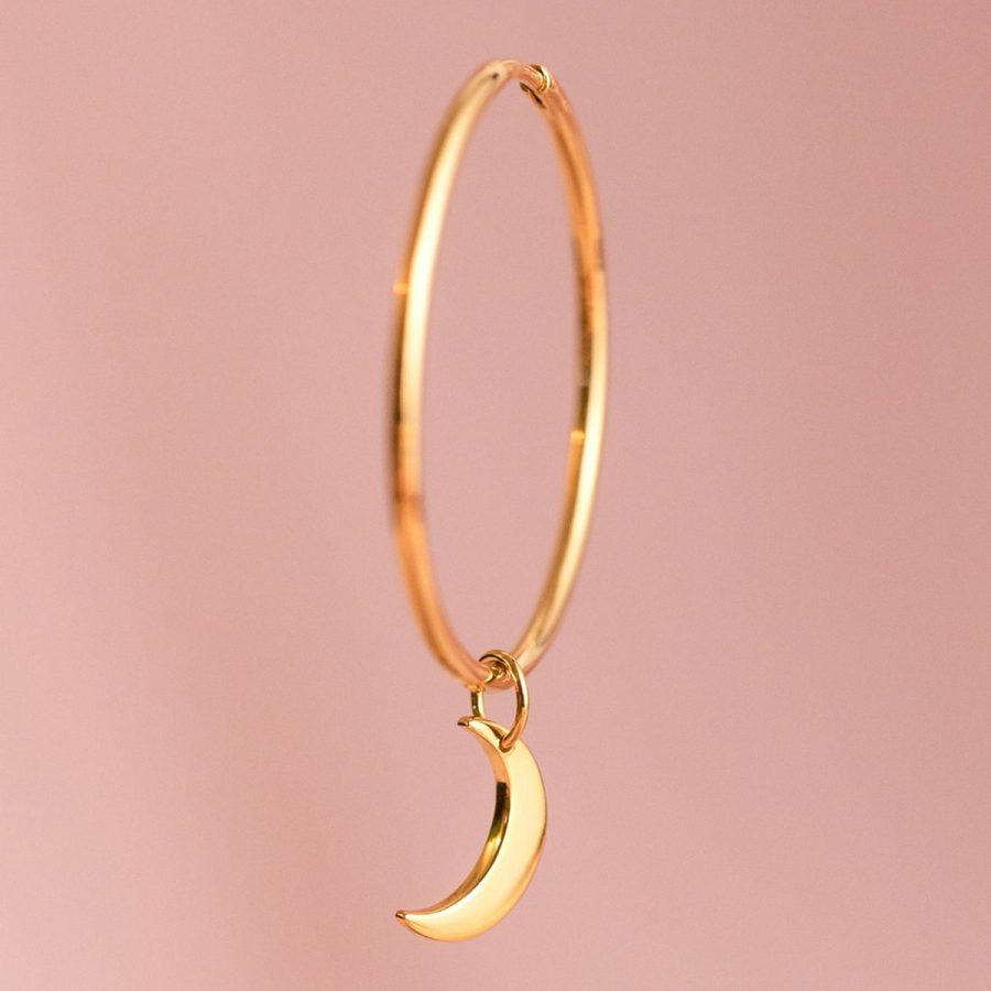 Syster P - Örhänge Beloved Medium Hoop Guld - Bild 3