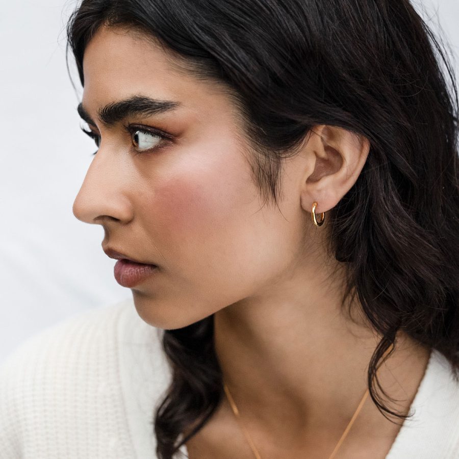 Syster P - Örhänge Beloved Fat Medium Hoops Guld