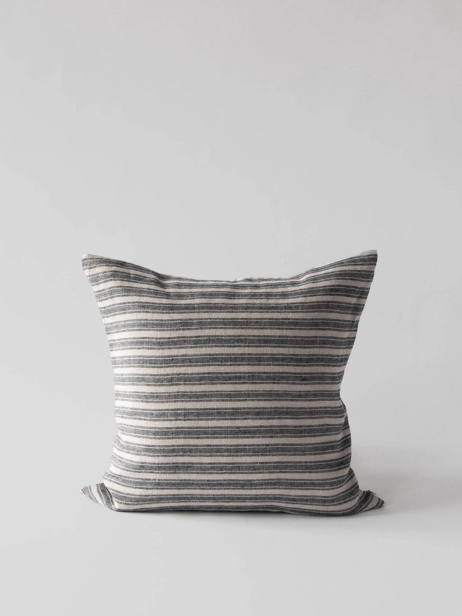 Tell me more - Kuddfodral Carla Denim Stripe 50 x 50 cm