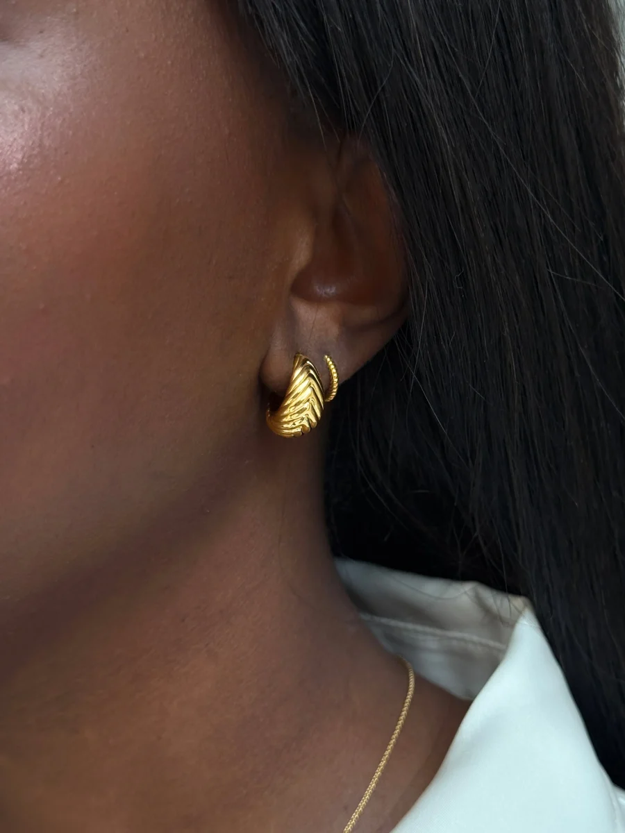 Syster P - Bolded Little Sis Chevron Guld