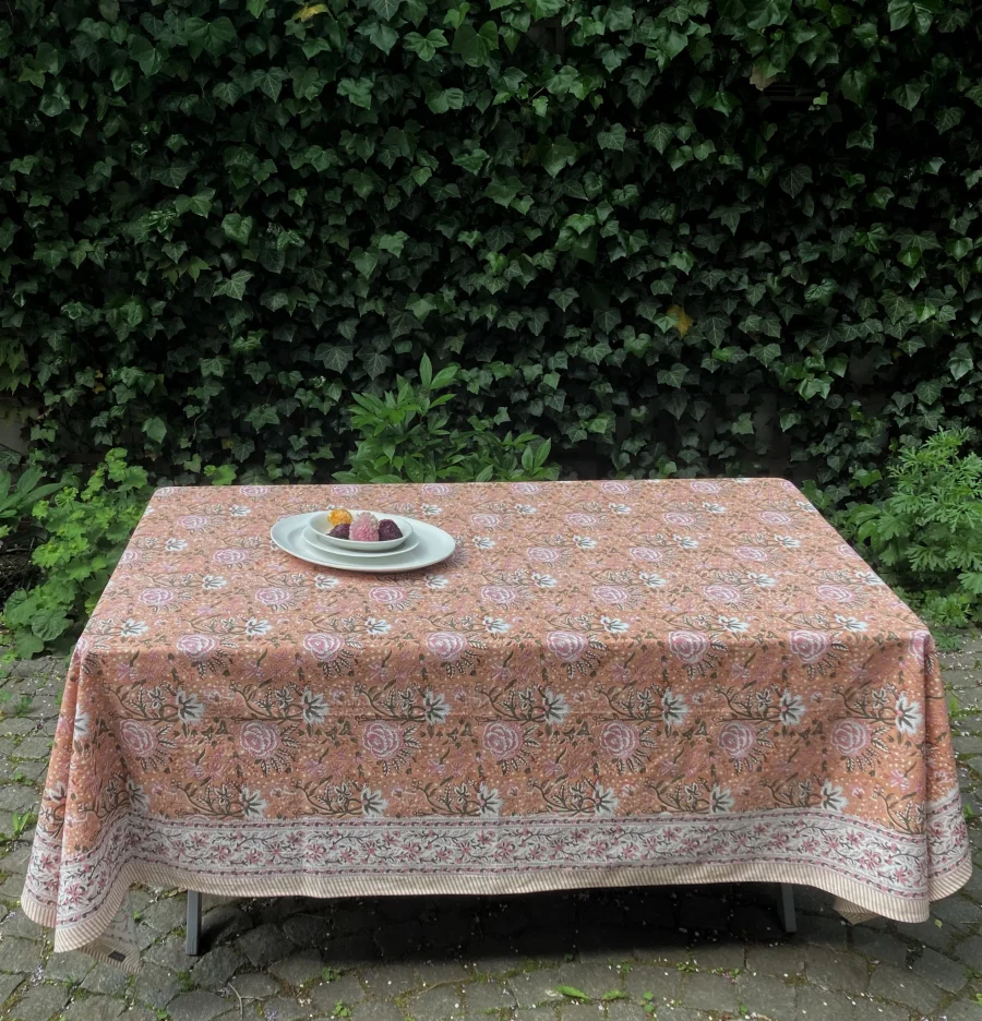 a HILL - Tablecloth Block Print, Apricot Rose 145x220 cm - Bild 2