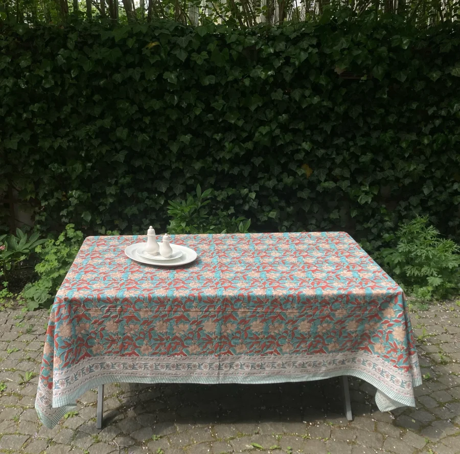 a HILL - Tablecloth Block Print, Lily Turquoise & Red 145x220 cm - Bild 3
