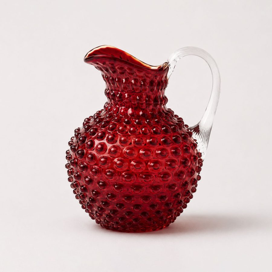 Linné Carafe 2 L Underlay Garnet Red