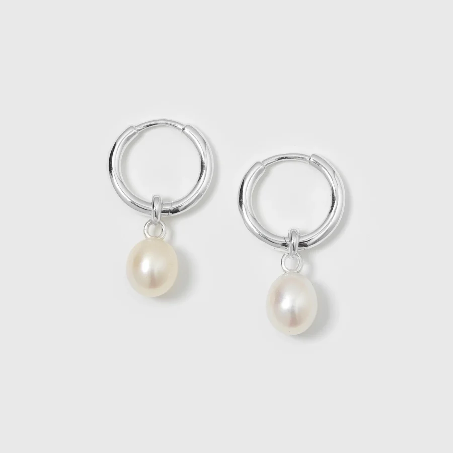 Syster P - Treasure Pearl Hoops Silver